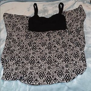 🦄Black and White Sundress🦄